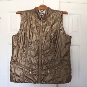 Chico’s Zip-up Lightweight Vest . Size XL . Metallic tan.
